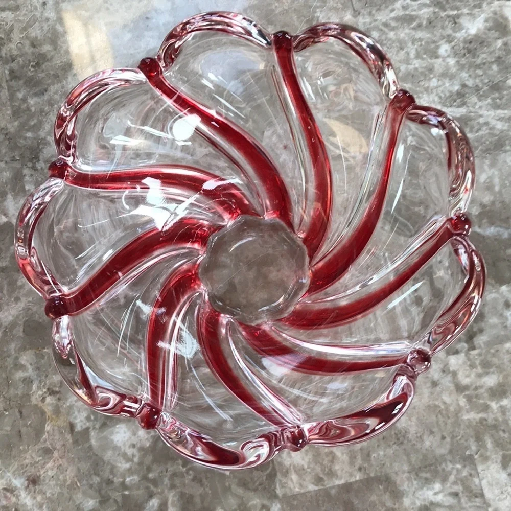 Mikasa Peppermint Swirl Dish